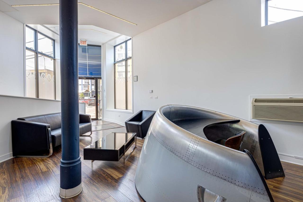Cabin 105 By 747 Lofts ชิคาโก ภายนอก รูปภาพ